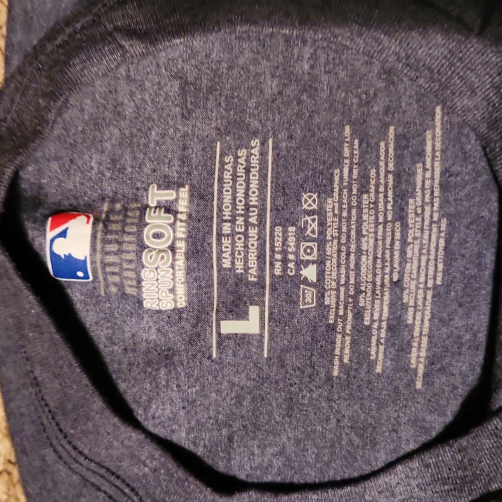 Official Atl Braves t shirt! - Picture 4 of 4